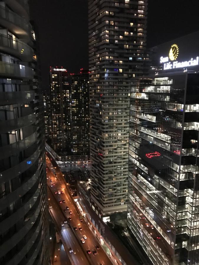 Stylish Condos Toronto Zewnętrze zdjęcie